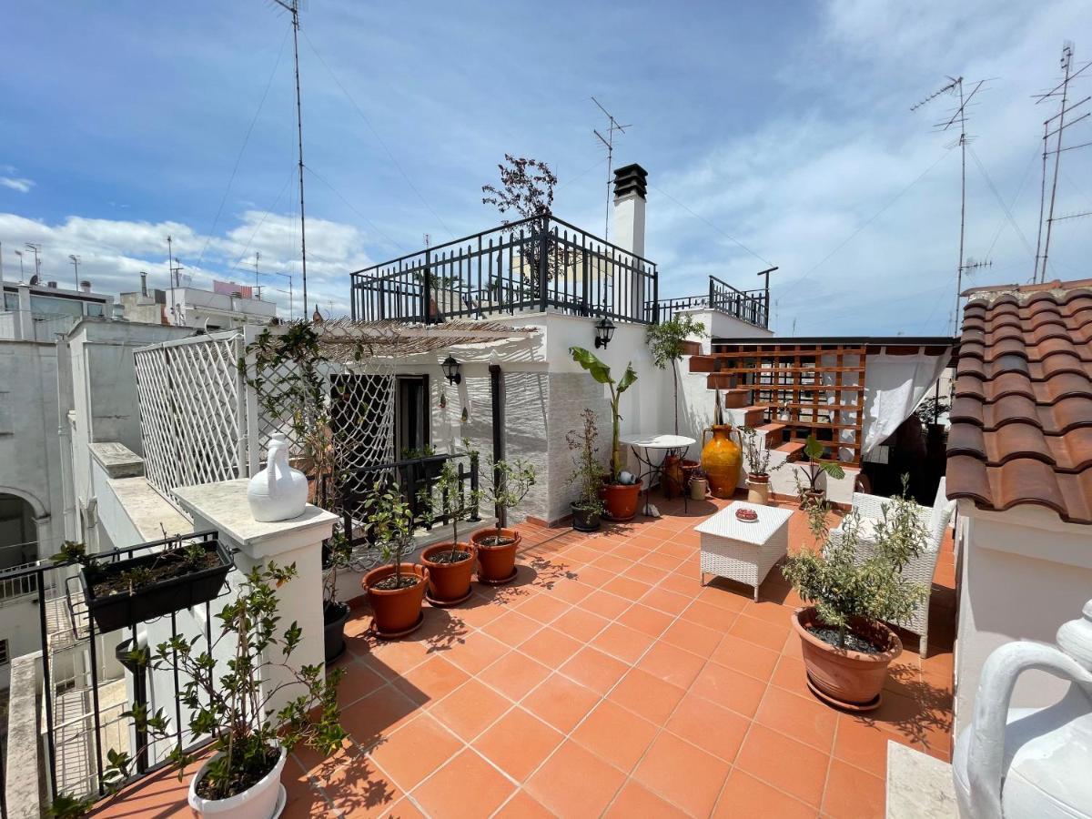 Dimora Bellini Apartment And Rooms Castellana Grotte Dış mekan fotoğraf