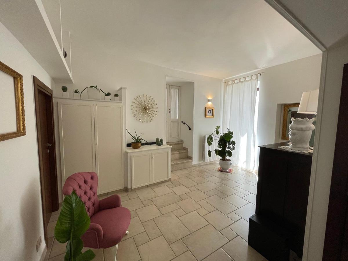 Dimora Bellini Apartment And Rooms Castellana Grotte Dış mekan fotoğraf